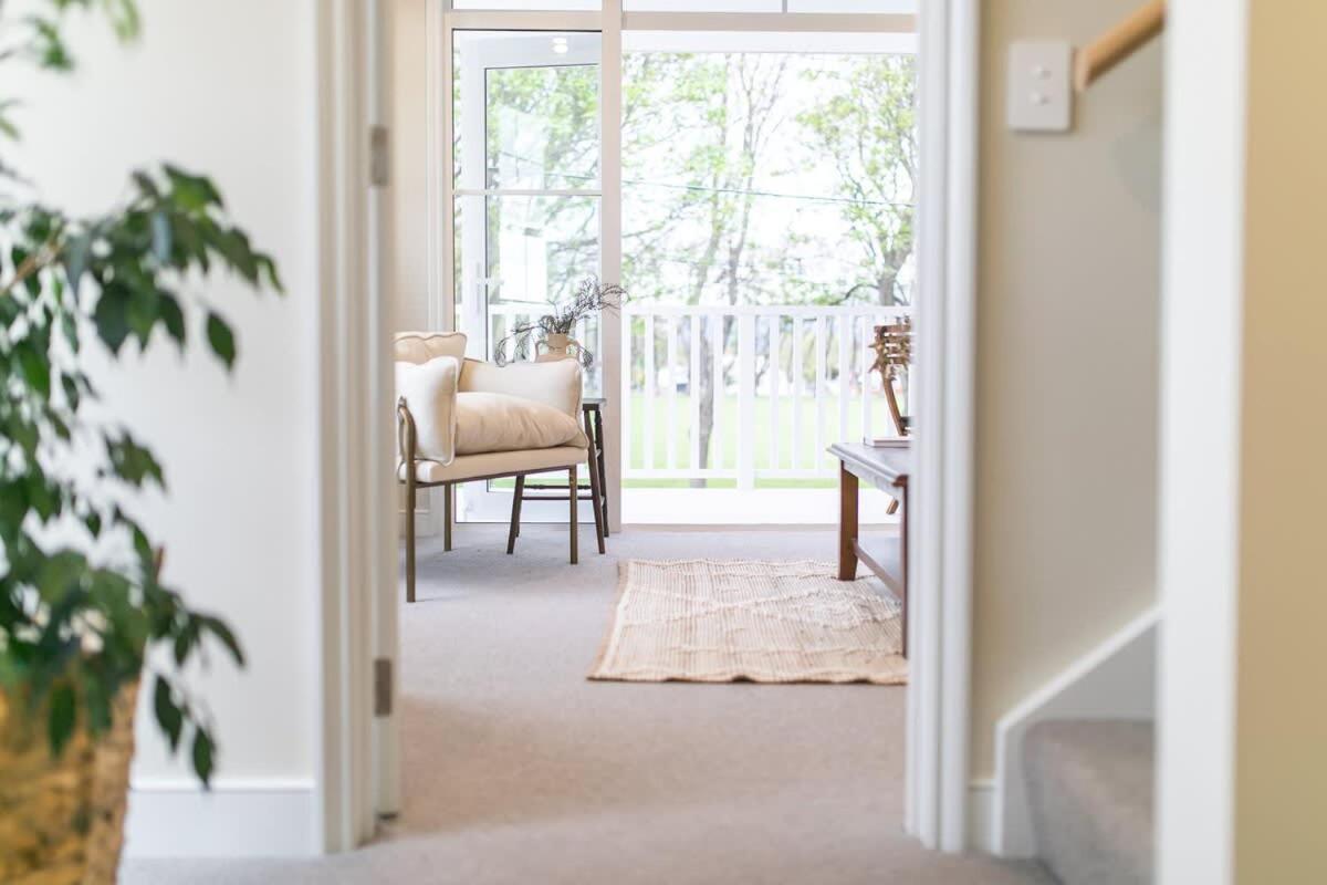 Parkside Heritage Retreat 3-Bedroom Terrace Charm 크라이스트처치 외부 사진
