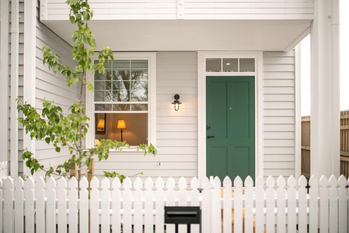 Parkside Heritage Retreat 3-Bedroom Terrace Charm 크라이스트처치 외부 사진