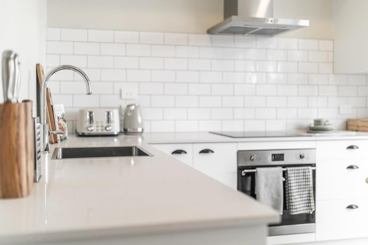 Parkside Heritage Retreat 3-Bedroom Terrace Charm 크라이스트처치 외부 사진